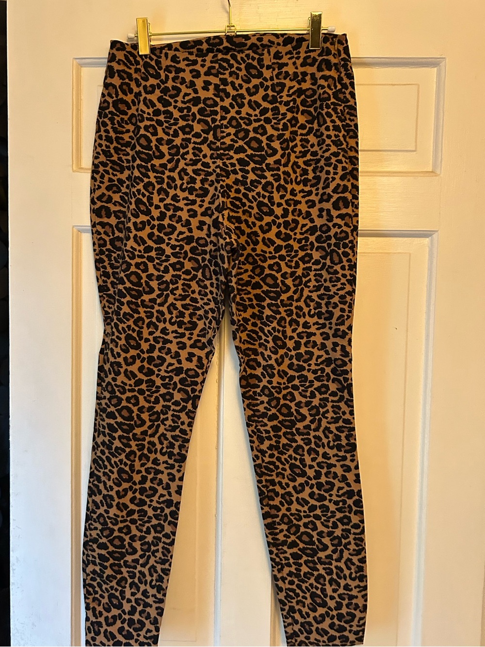 Time and Tru Leopard Print Leggings in Brown and Black